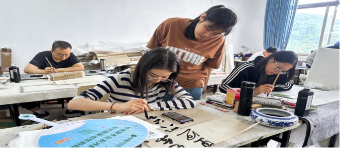 /images/2023-05-31/8eb4bfbf98d0208d58727f926272c638.png 图片.png